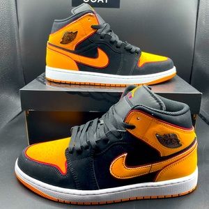 Jordan 1 mid SE ‘Vivid Orange’ (DS)(brand new)